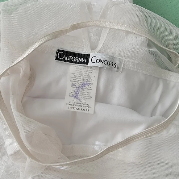 White Lace Cocktail Dress Sz 12 - Picture 6 of 8